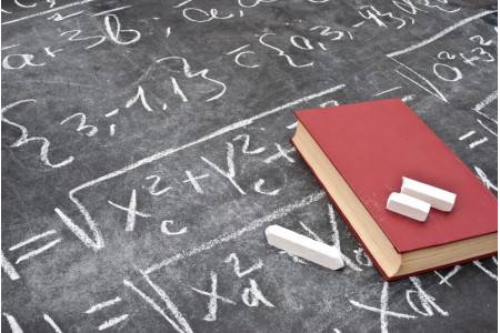 Более 70% россиян назвали самым полезным школьным предметом математику