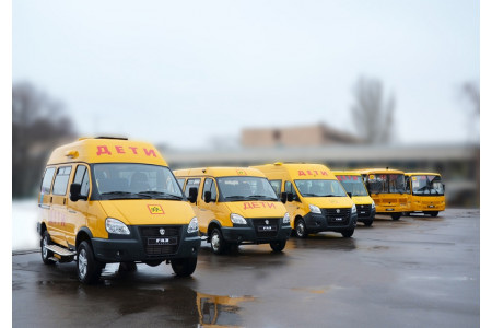В регионы ежегодно отправляется по 2 тысячи школьных автобусов – Духанина